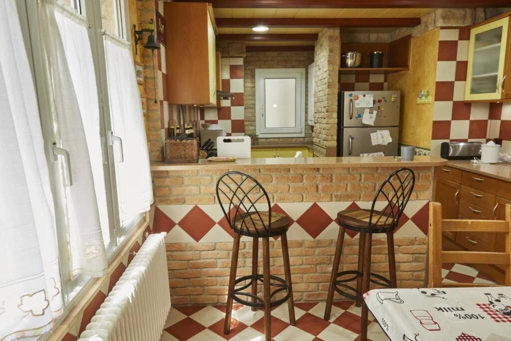 La Casa De La Biblioteca Appartamento Camprodon Esterno foto